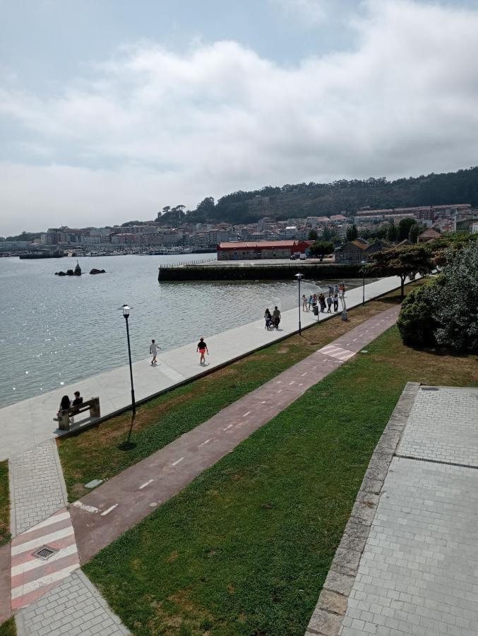Pura Playa - Cangas Do Morrazo - Primera Linea De Playa - Rias Baixas - Galicia Buitenkant foto